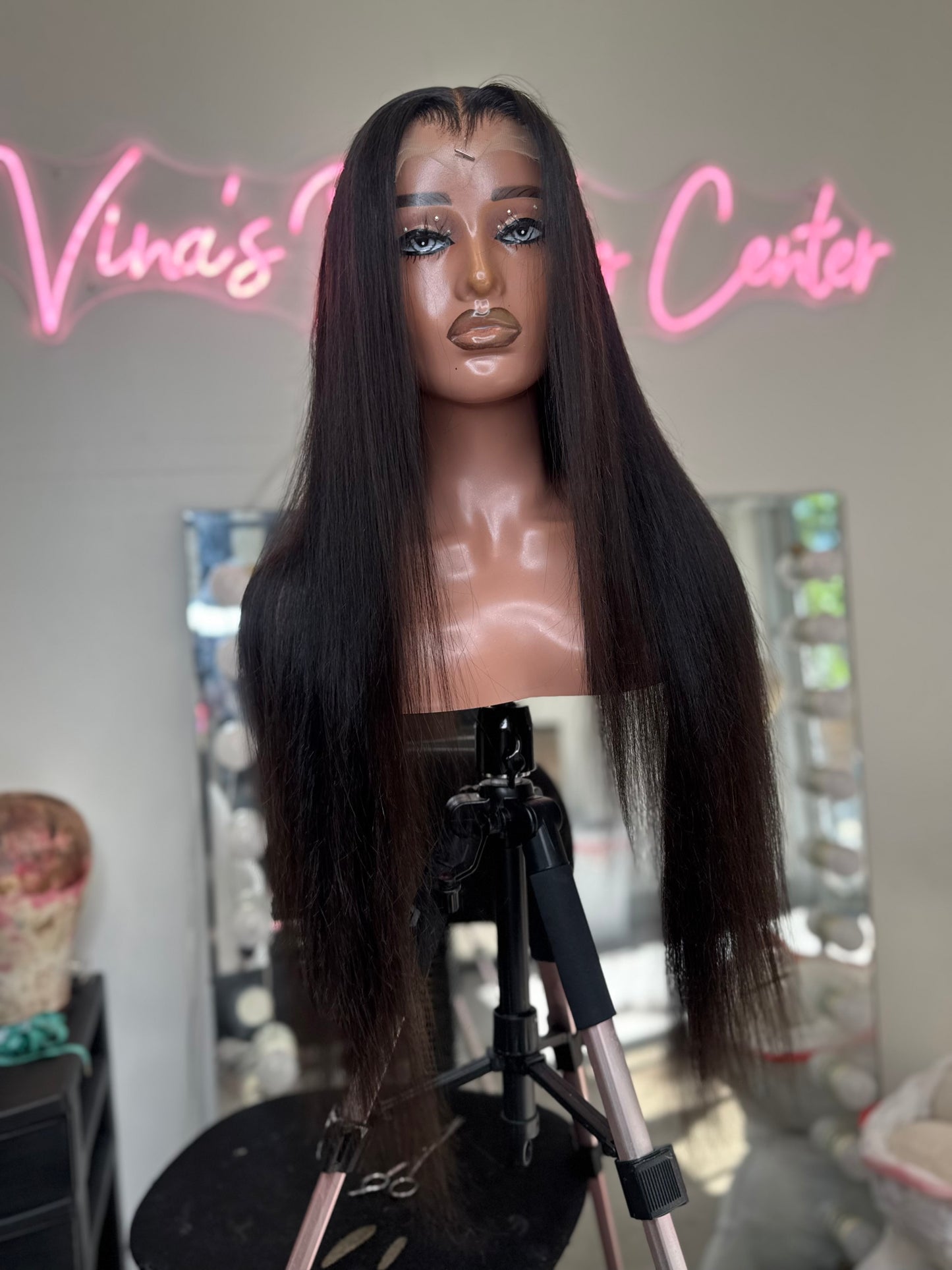 Leslie - 26” HD Lace Frontal Unit
