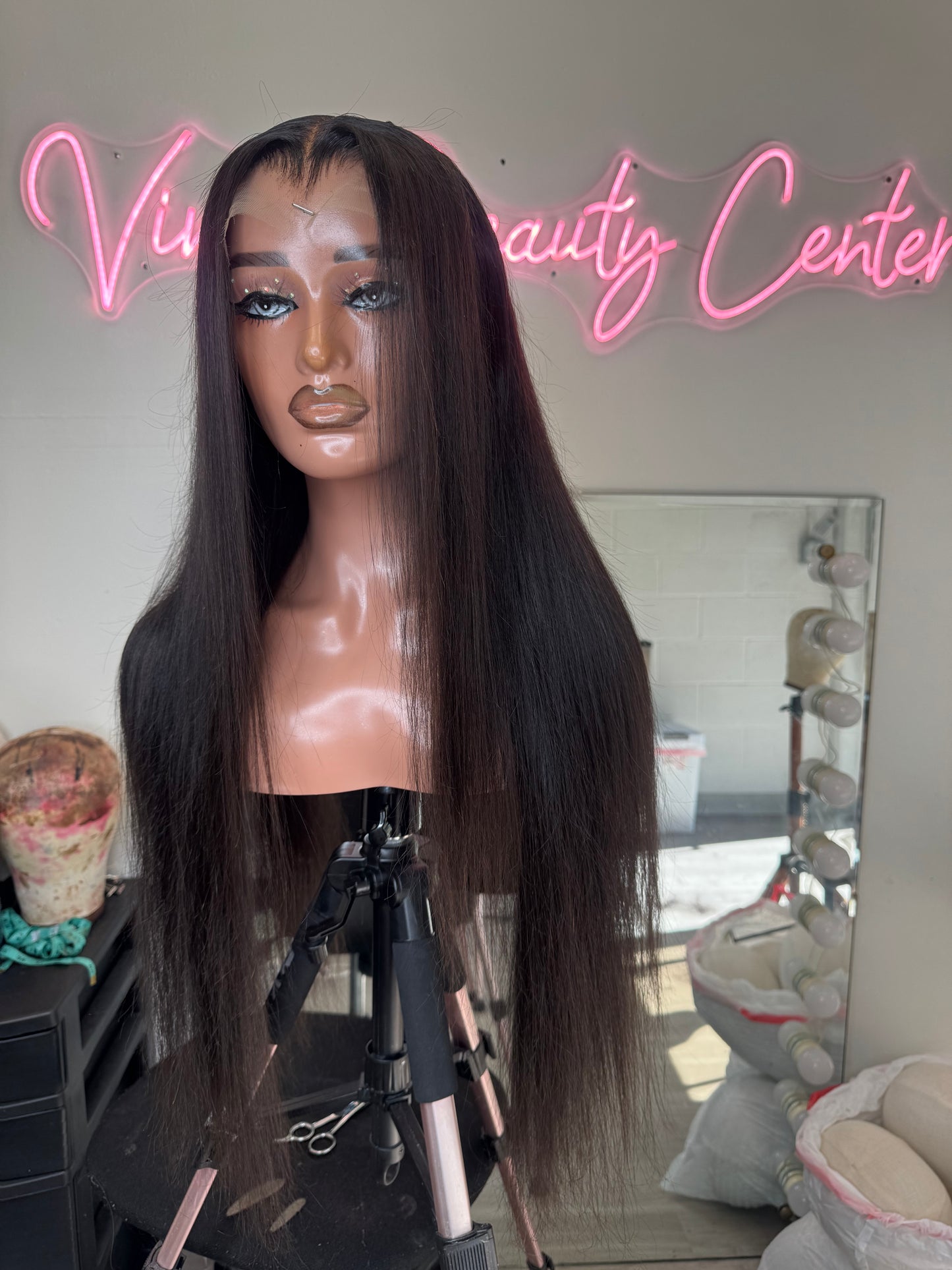 Leslie - 26” HD Lace Frontal Unit