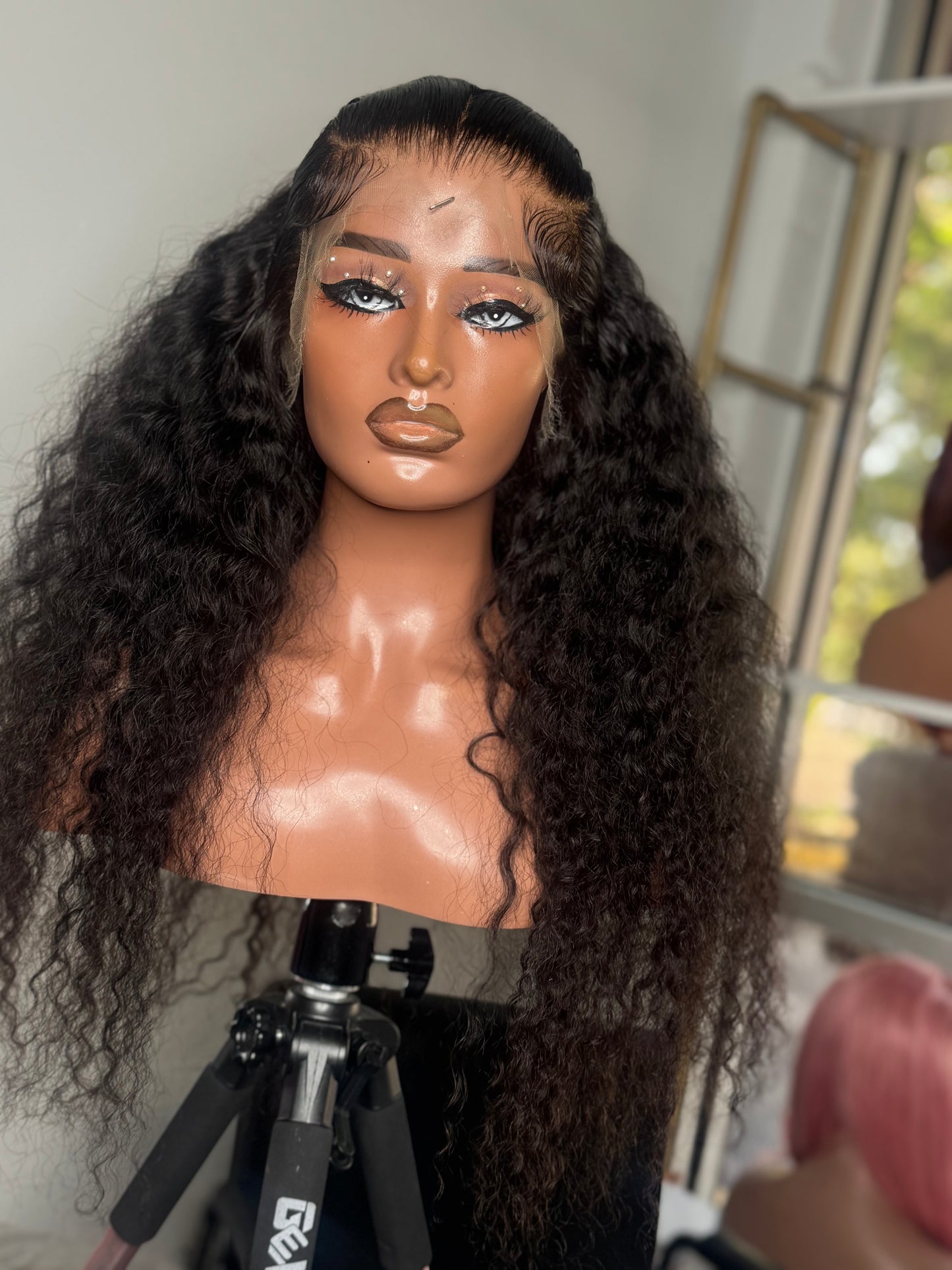Amber - 24” curly deep wave unit
